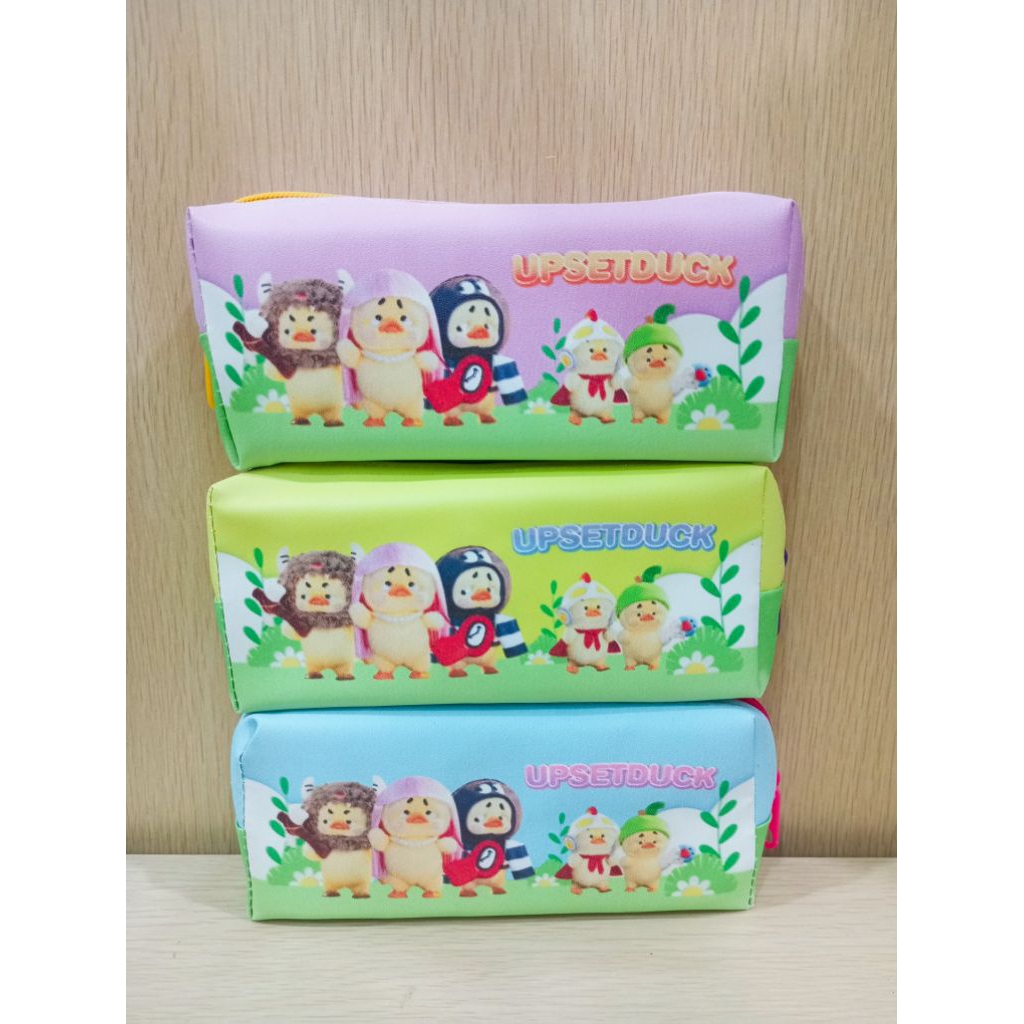 

(1PCS) KOTAK PENSIL KAIN BATA DS-103