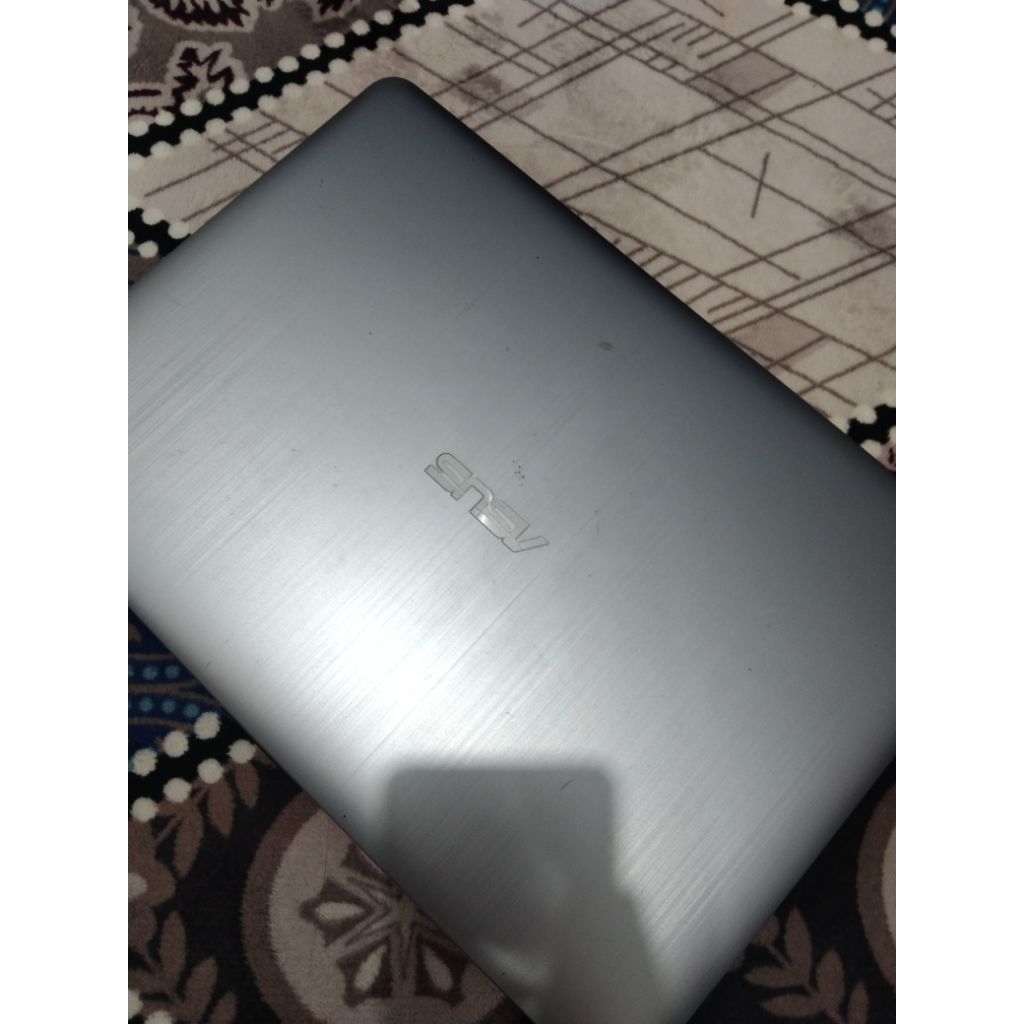 LAPTOP ASUS X441M SECOND, RAM 4GB HDD 1TB