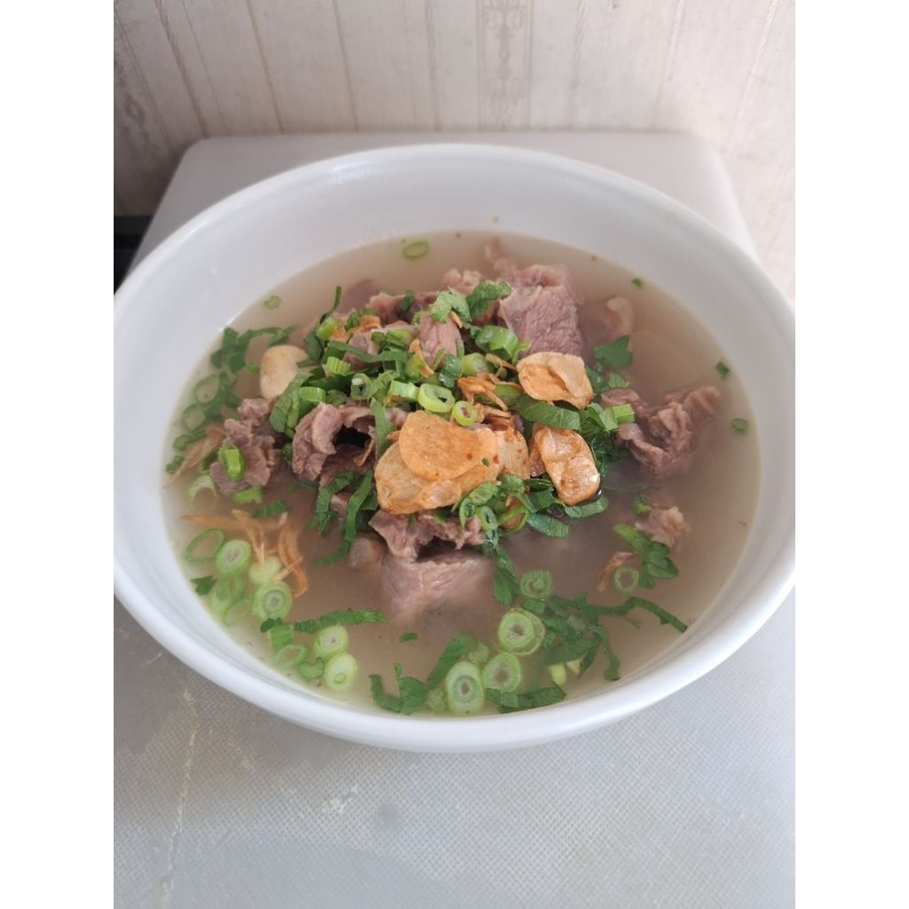 

sop daging//kuah bening