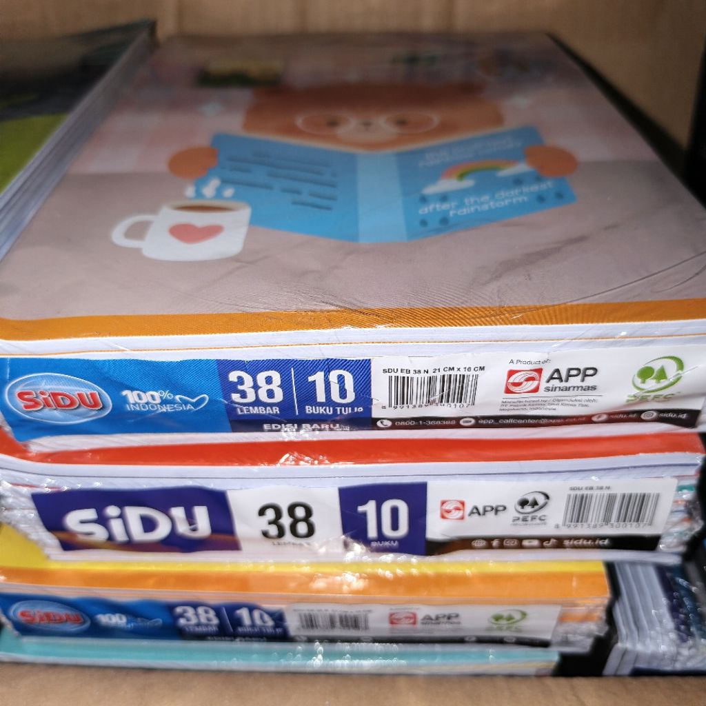 

Buku Tulis SIDU 38 lembar isi 10 buku Cewek & Cowok