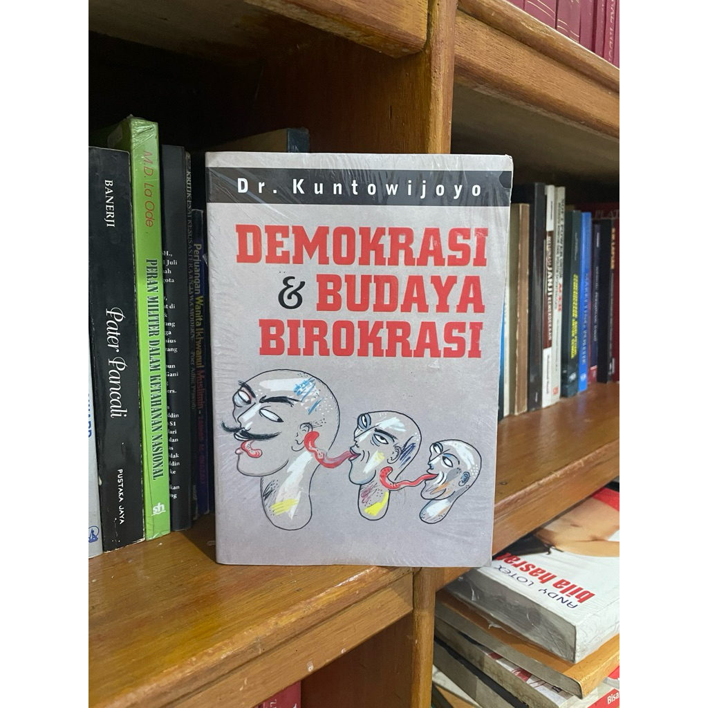 Demokrasi & Budaya Birokrasi