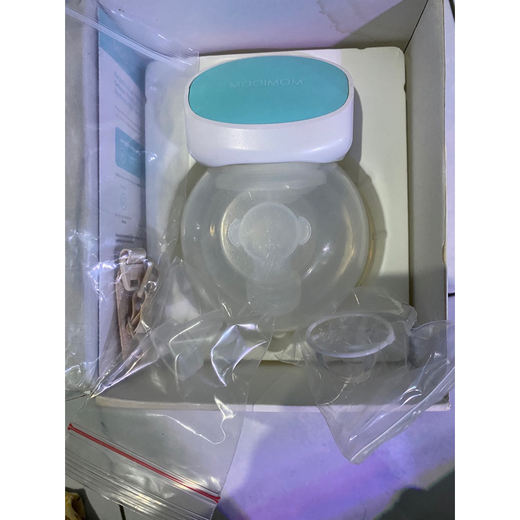 Preloved Pompa Asi Mooimom M2