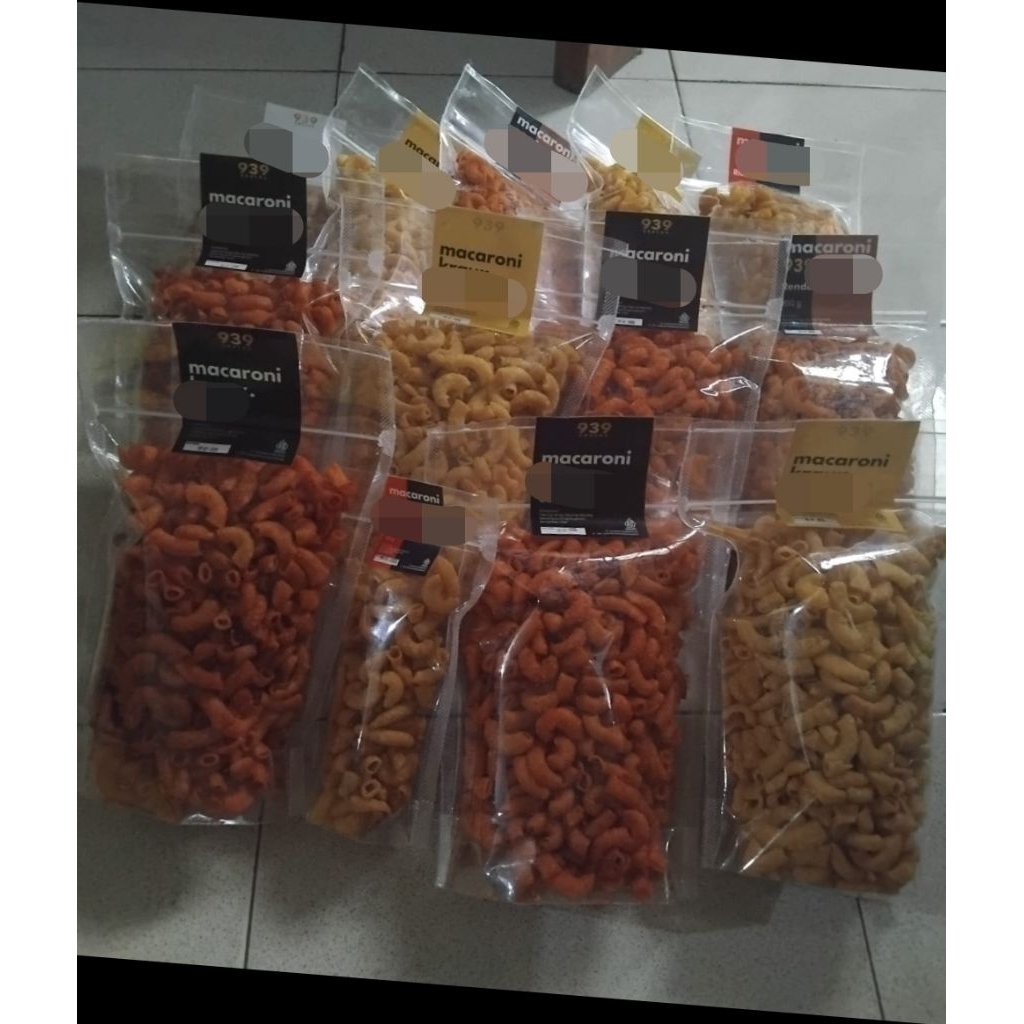 

CEMILAN MAKARONI CEMILAN BANDUNG OLEH OLEH BANDUNG MAKARONI 120GRAM