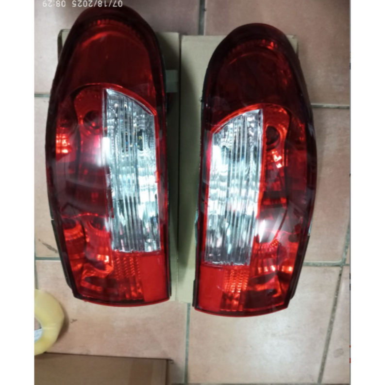 LAMPU BELAKANG STOPLAMP KIA SEPHIA TIMOR DOHC KRISTAL SET