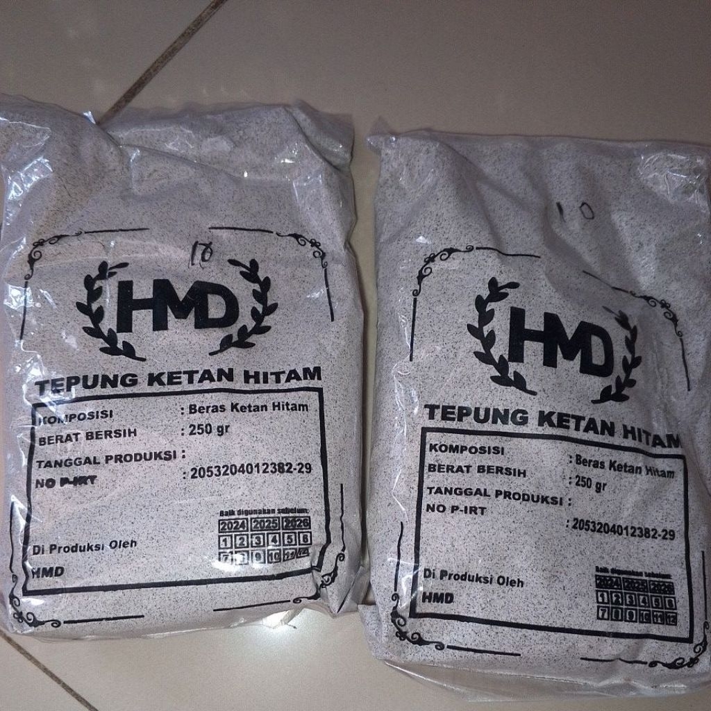 

ketan hitam tepung 250 gr