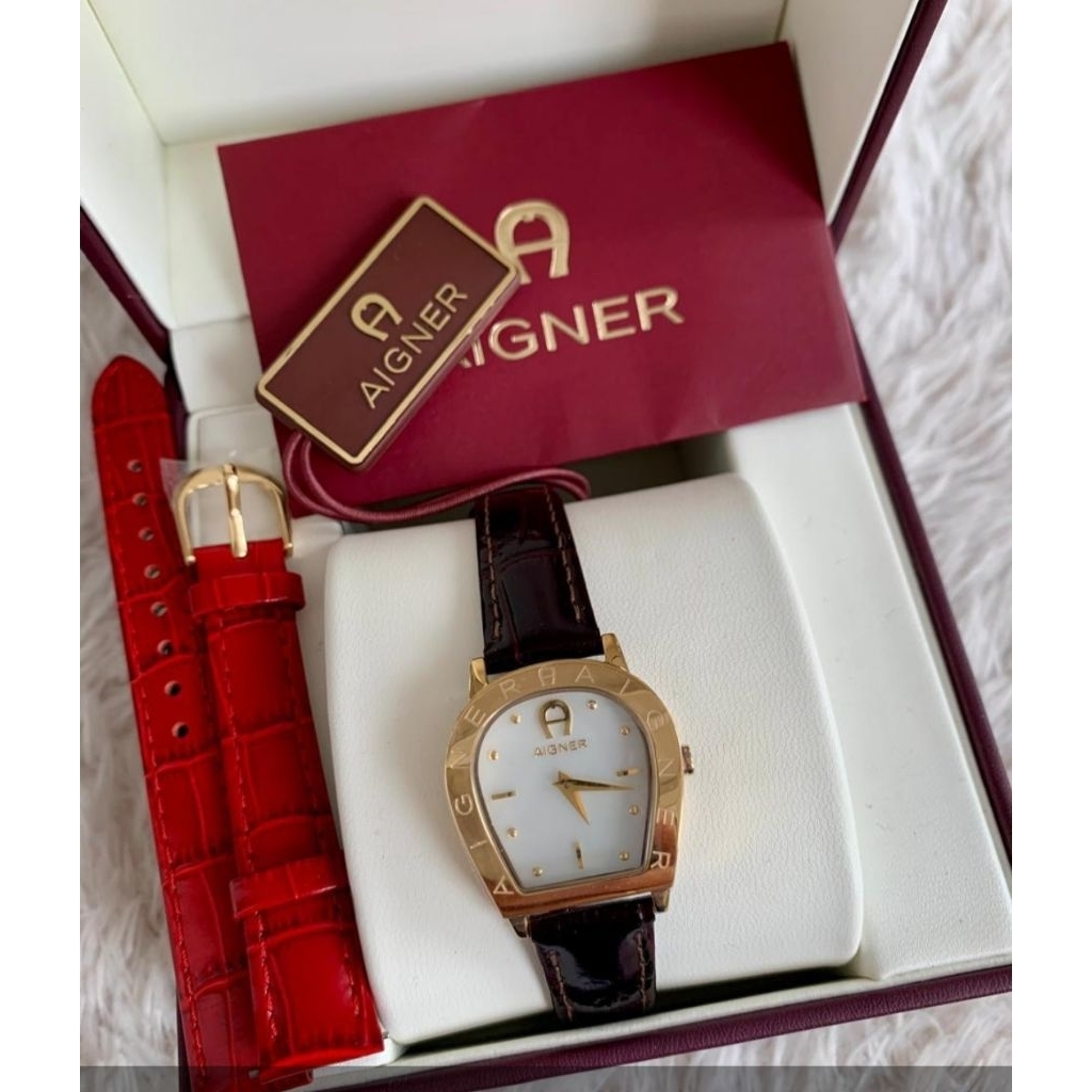 Jam wanitaAignerOriginal