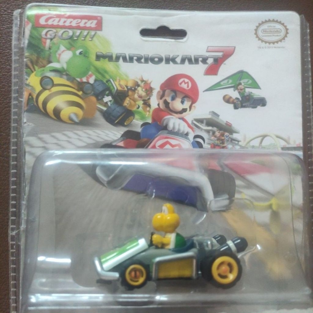 Carrera Go Mario Kart 7 Official Nintendo licensed Yoshi kart