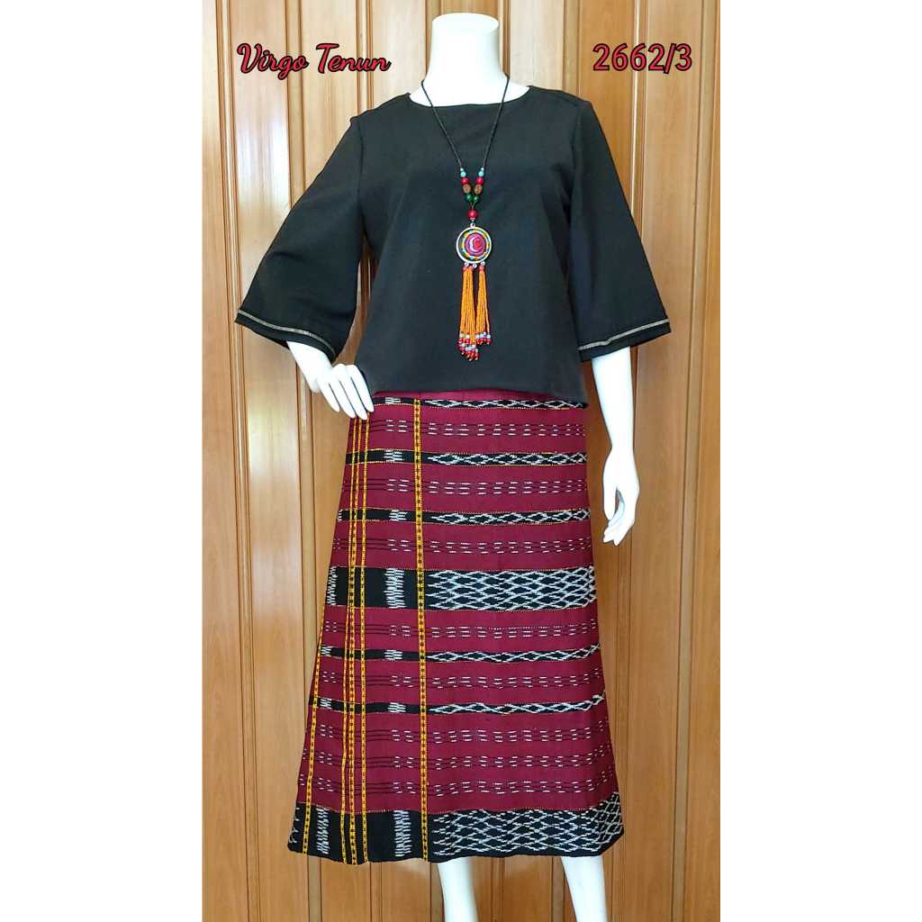 RTW 2663 Rok lilit tenun hoba Nagekeo, Flores, NTT