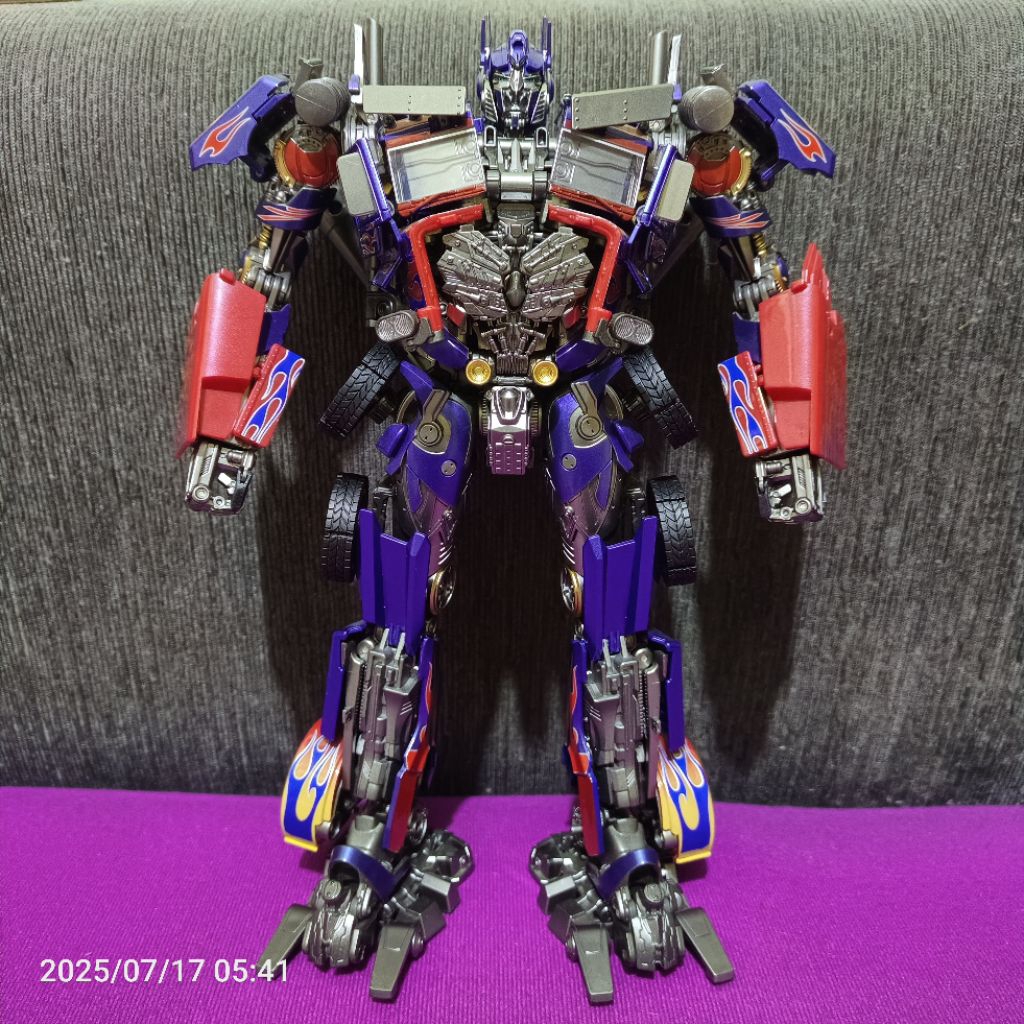 BMB LS03F - Optimus Prime ver Transformers Dark Of The Moon DOTM not ThreeZero 3A DLX