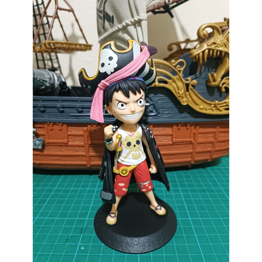 Mainan Action Figure One Piece Luffy Franky
