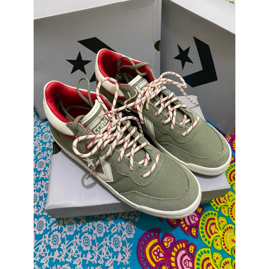Converse Fastbreak Pro Mid Light Field Surplus