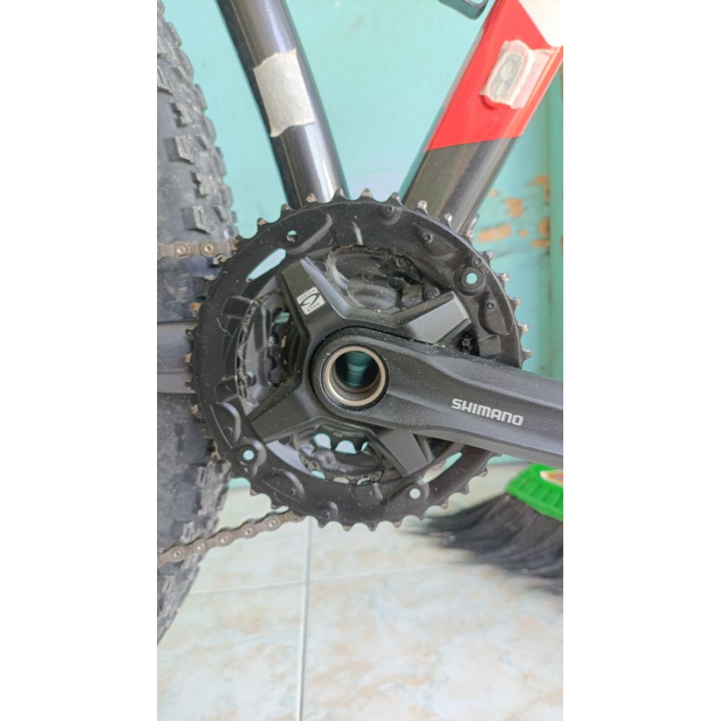 Crank Holotech 2 Shimano Altus MT210 (28T.30T.40T) dan FD Shimano Turney, shifter 3 speed