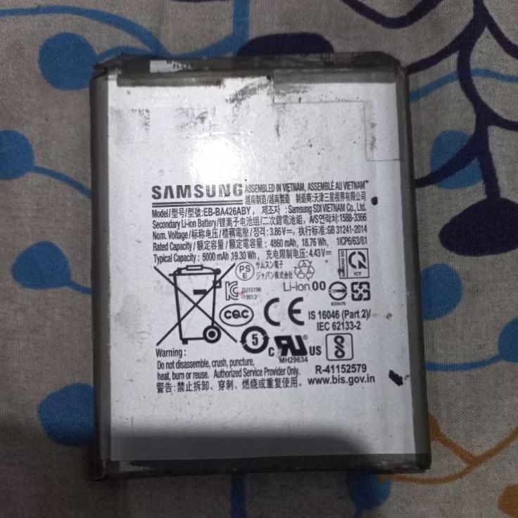 batrai samsung a72 ori copotan hp masih oke minus flexible putus