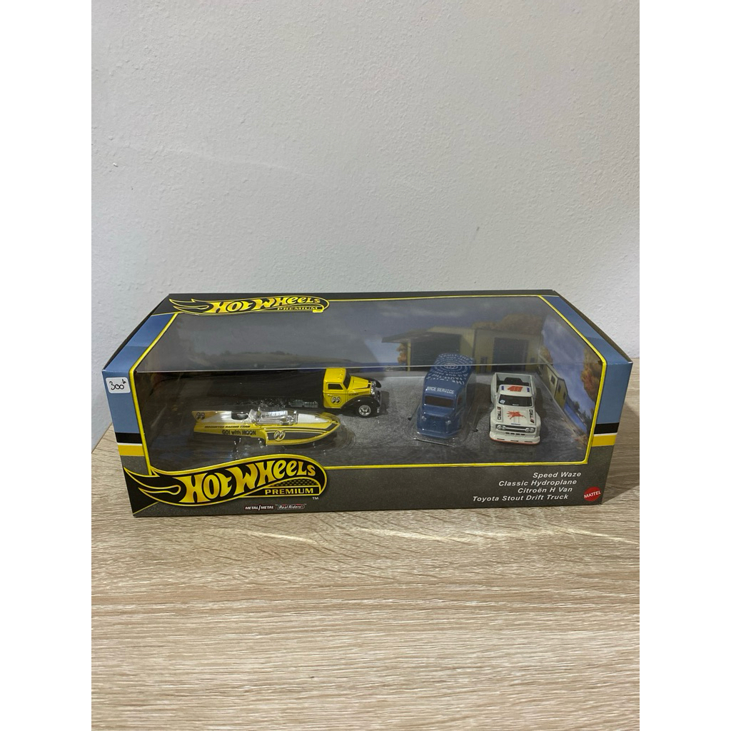 Hotwheels Premium Set 1