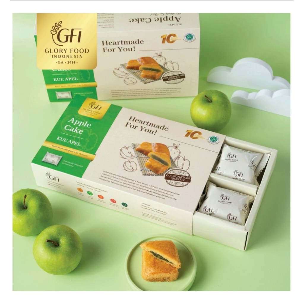 

Glory Food-Apple Cake