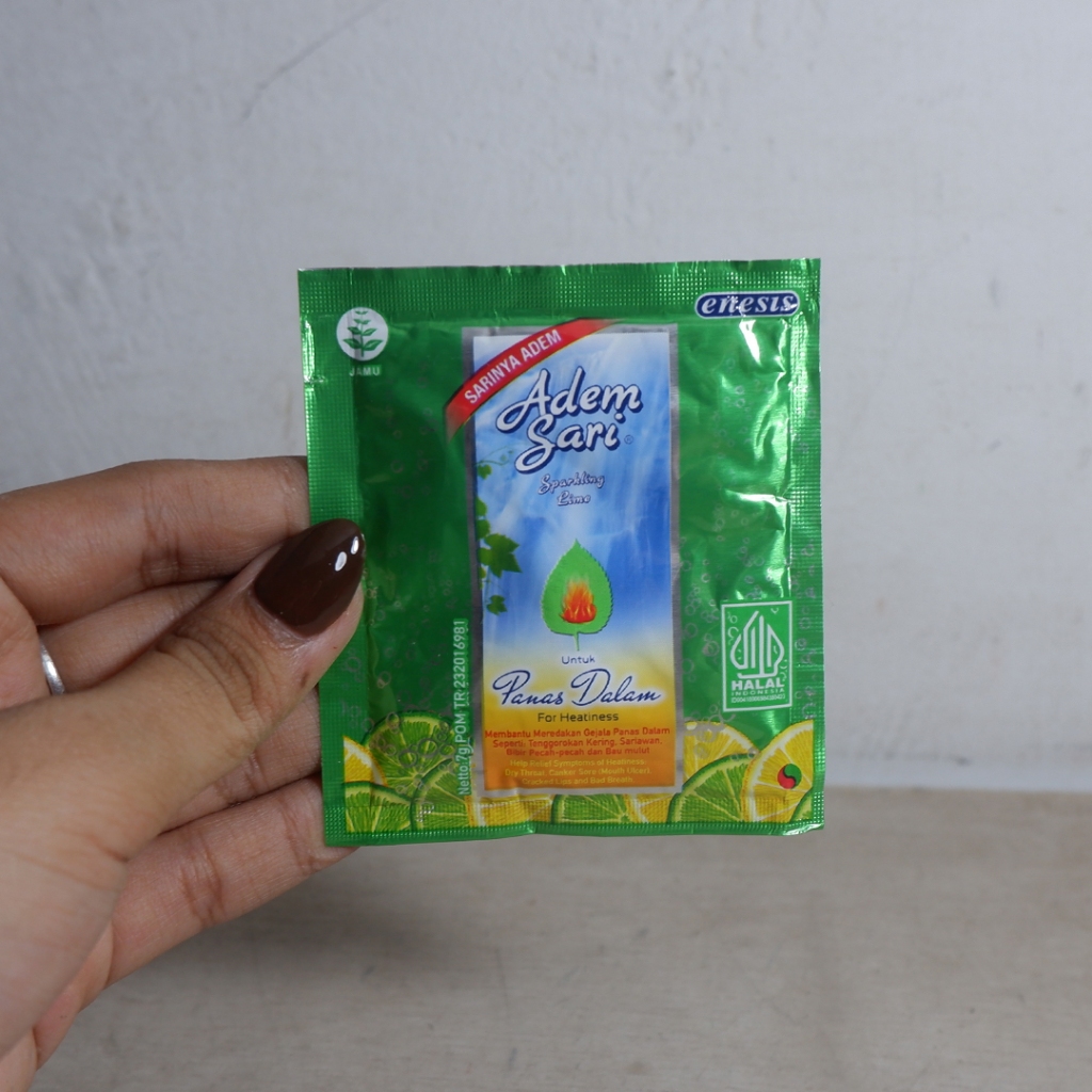

Minuman Panas Dalam Murah Adem Sari Sachet 7,16 gr HARGA UNTUK 1 SACHET