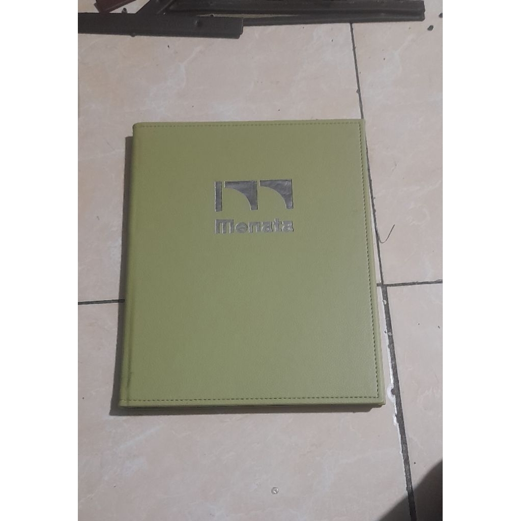 

Cover buku menu model embos ukuran A4 logo custom