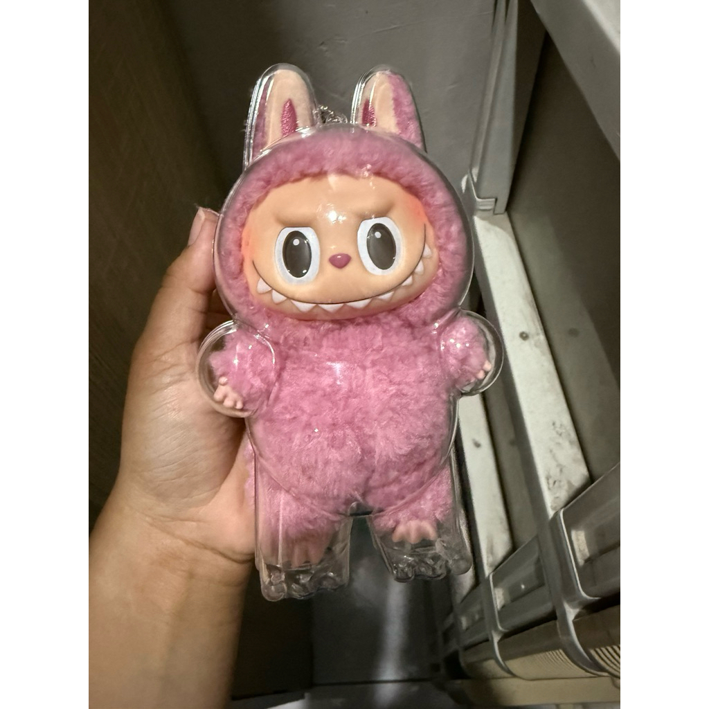 Labubu exciting macaron