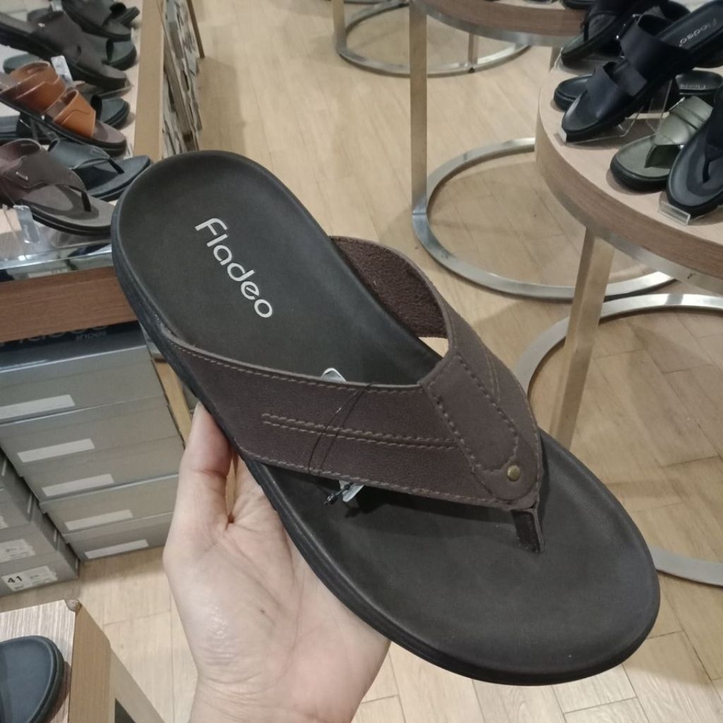 sandal pria fladeo original matahari depstore