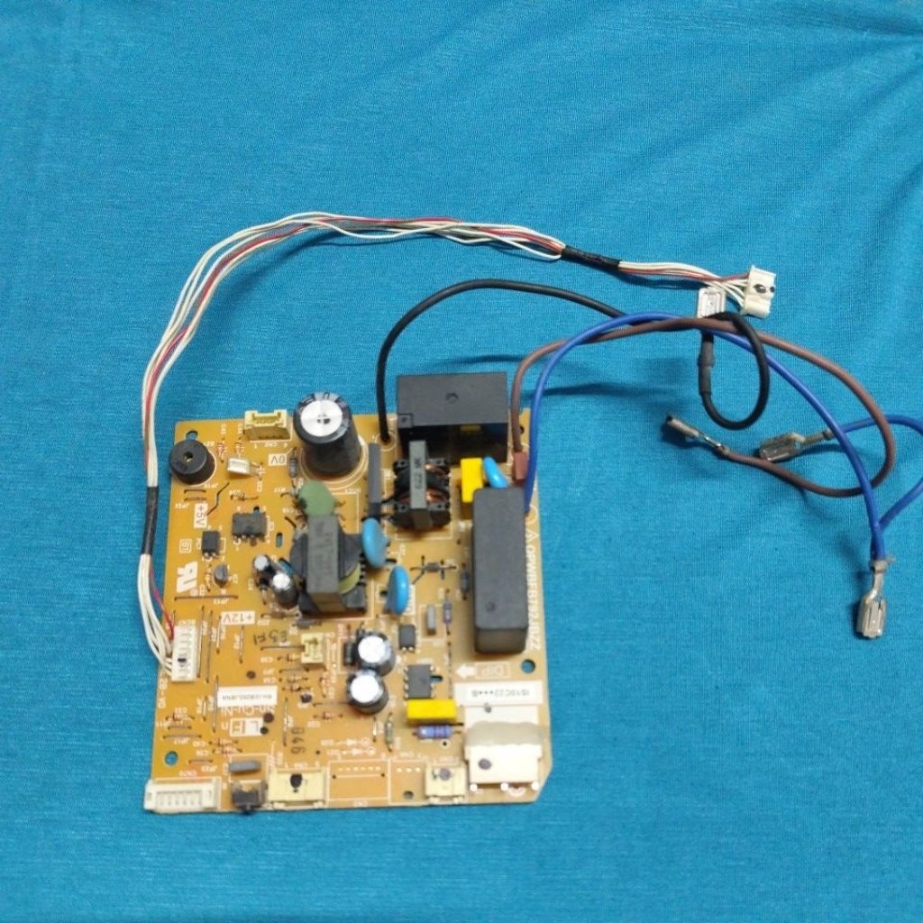 Modul pcb ac sharp 1/2pk R32 AH05SAY