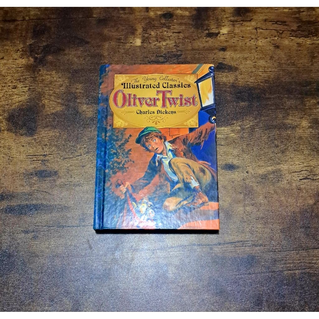 OLIVER TWIST - CHARLES DICKENS