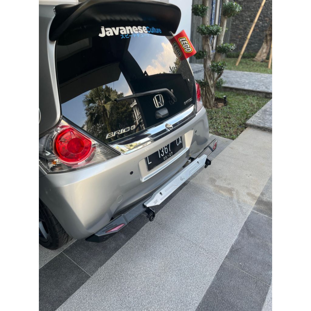BEMPER  BELAKANG SHOTING STAR MOBIL BRIO BY SUNRISE