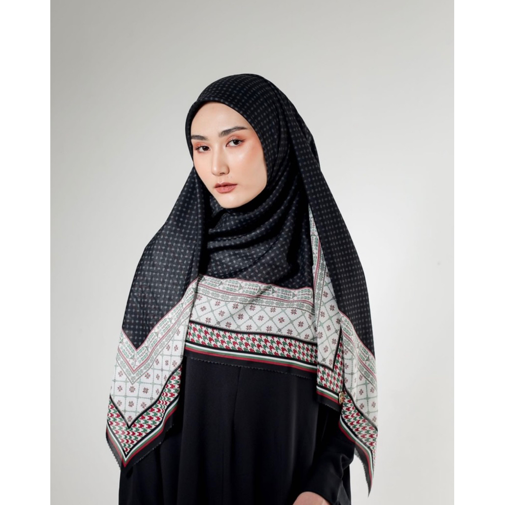 Syahidah Scarf Palestine by Iymelsayshijab (Limited Edition)