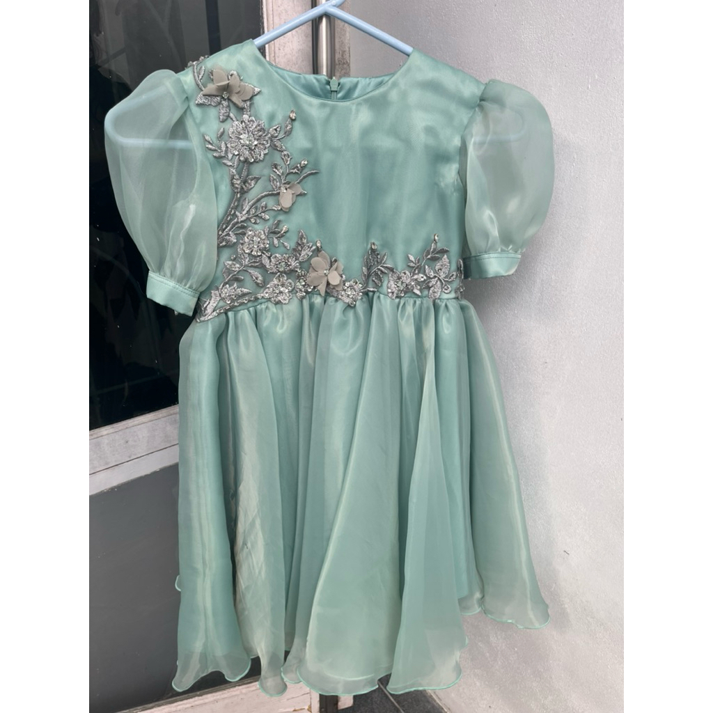 Dress payet anak preloved brukat dan organza sage