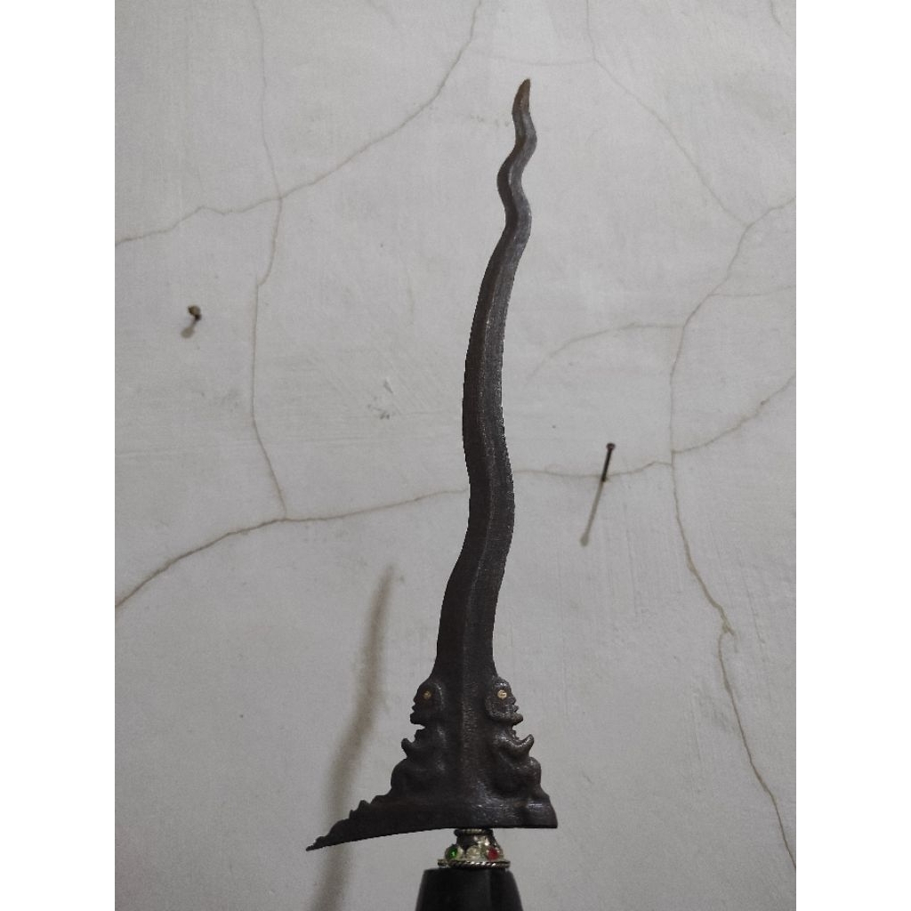 Keris ompyang jimbe wingit sepuh otentik