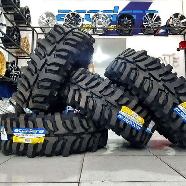 BAN MOBIL TUBLESS ACCELERA BADAK EXTRIME 33 10,5 R15 BAN MOBIL OFFROAD