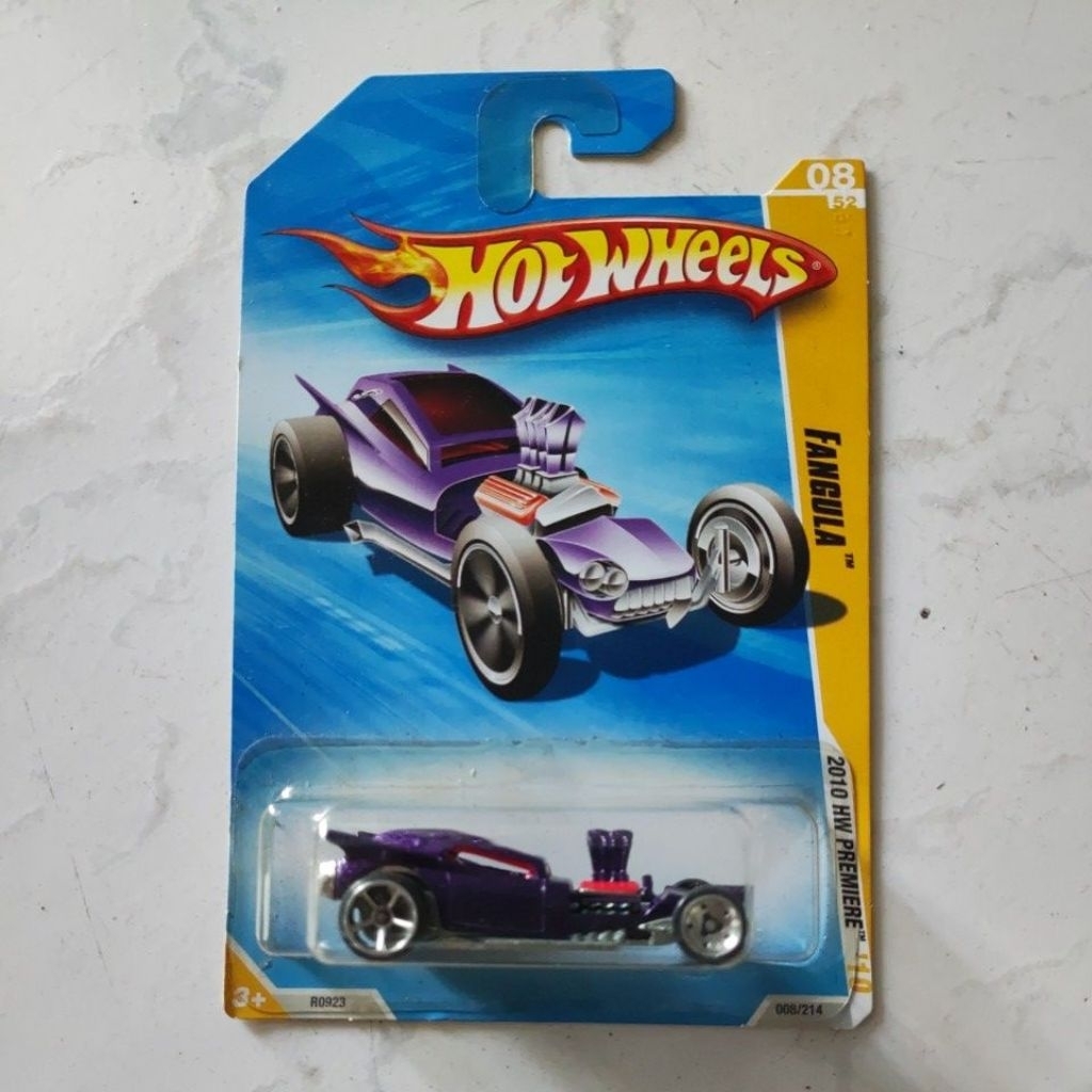 Hotwheels HW Premiere Fangula Ungu