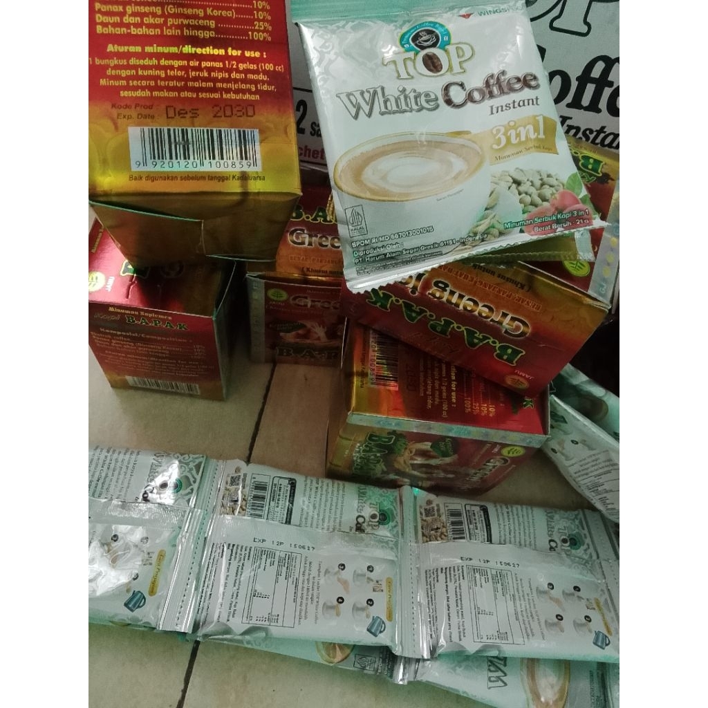 

white koofee 1.p.a.k(top)