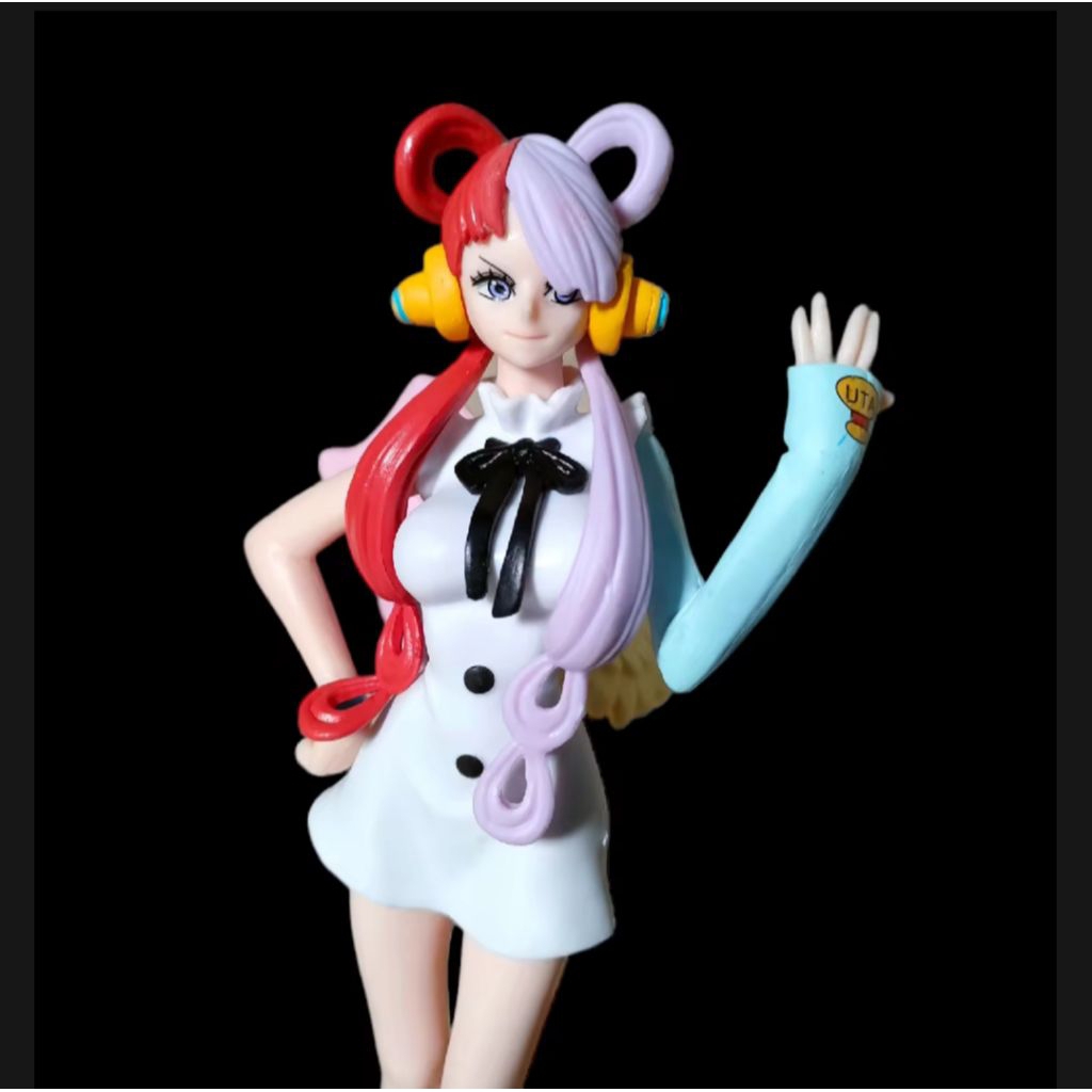 Action figure UTA RED film one piece