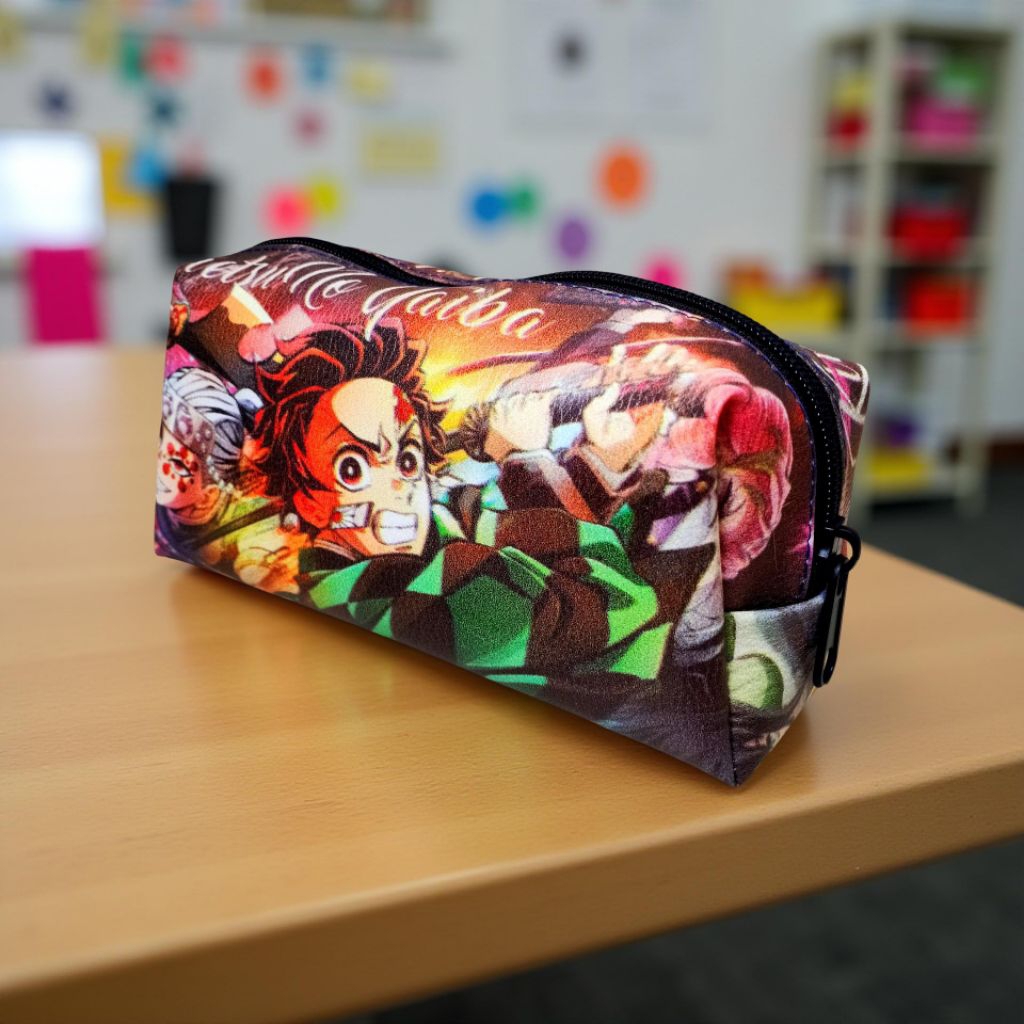 

LANCAR - tempat pensil karakter KIMETSU NO YAIBA kode 01