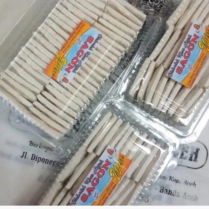 

Kue Sagon cemilan Khas Aceh