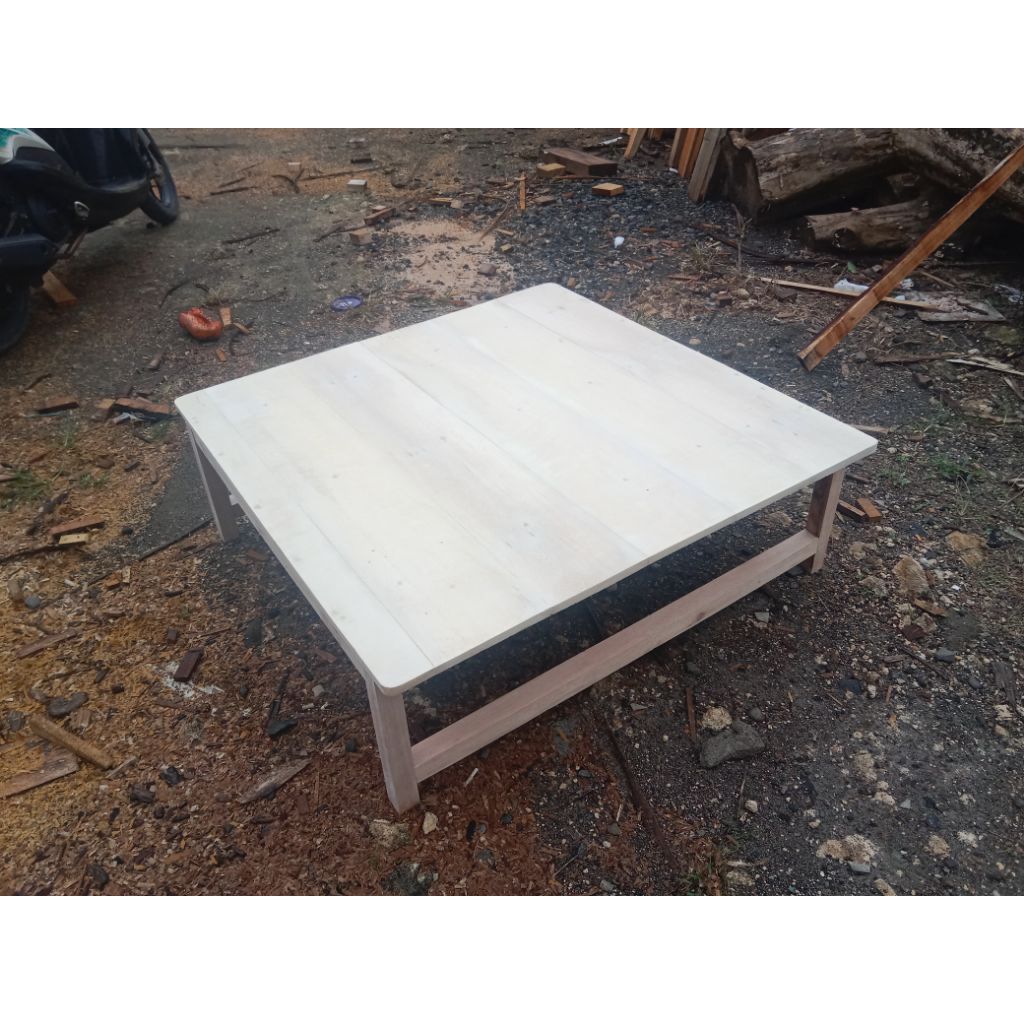 meja persegi minimalis full kayu 80x80x30cm