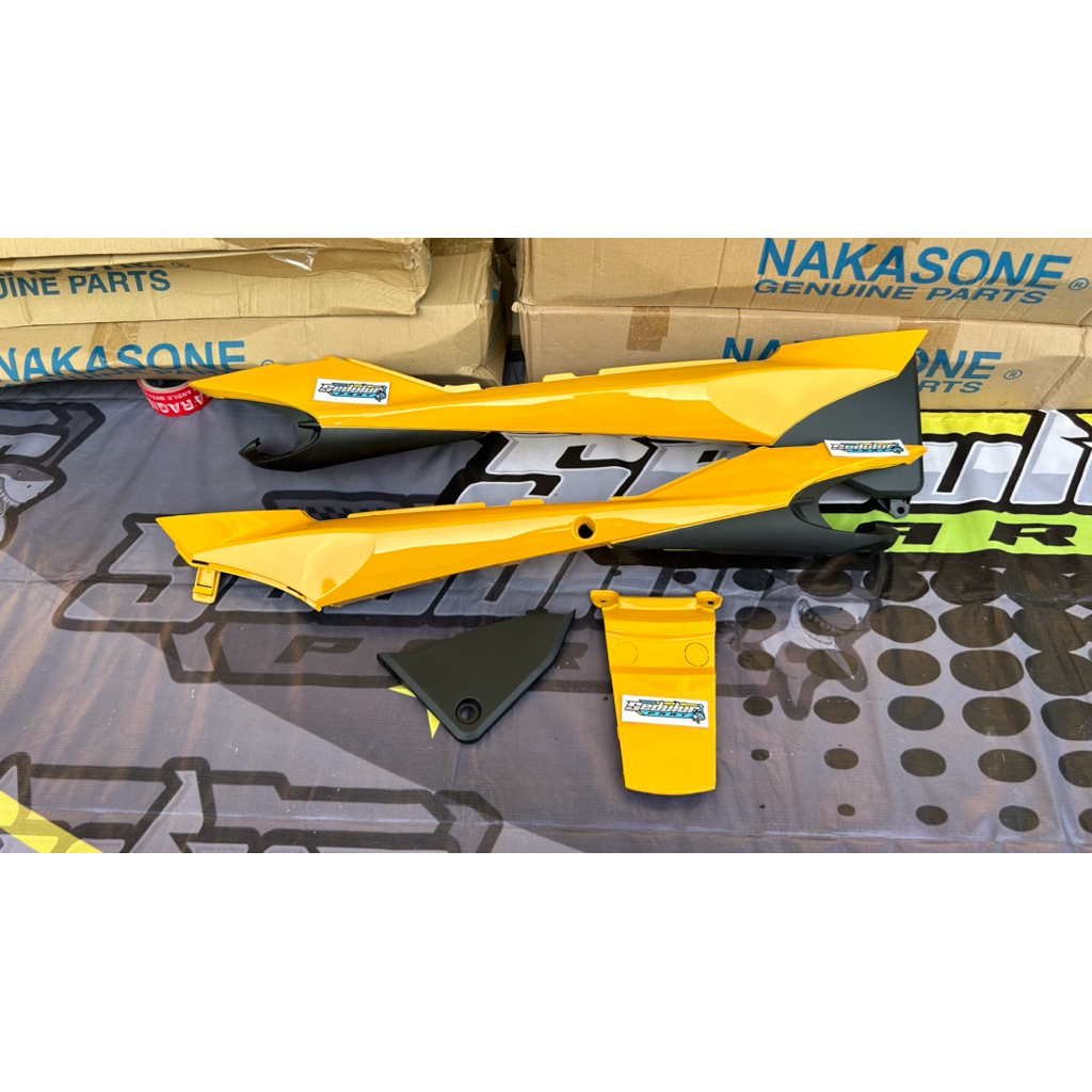 body belakang plus pet bodi belakang set rxz catalyzer rx-z new kuning import malaysia