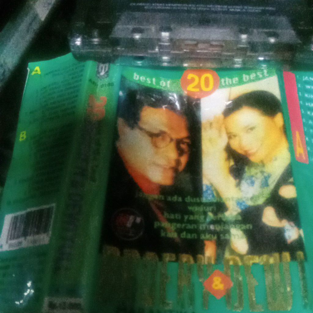 kaset pita BROERY MARANTIKA DEWI YULL L300