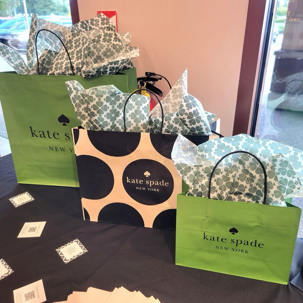 

PAPERBAG KS KAT3 $PAD3 KERTAS KADO