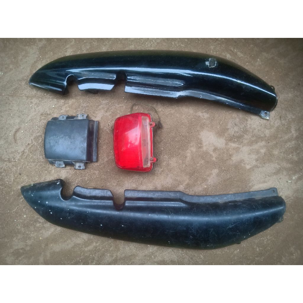 COVER BODY BELAKANG HONDA TIGER2000 TILAS TIGER LAWAS COVER BODY SAMPING HONDA TIGER2000 TILAS TIGER