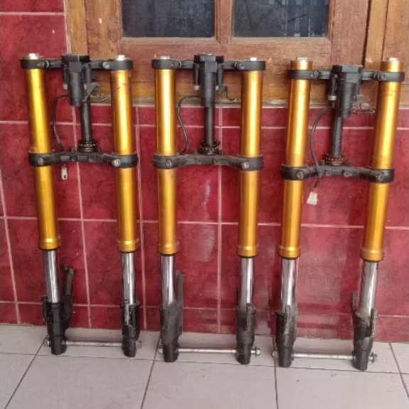 PPROMO shock depan USD R15V3 R15V4 bisa pasang ke Vixion R15 V2 Xabre XSR MT15