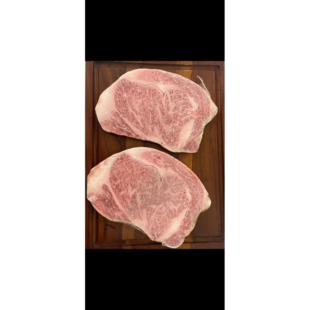 

Beef Steak Wagyu A5 Ribeye Japan asli original Miyazaki - 500 gram