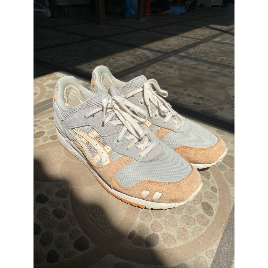 preloved Sepatu Asics