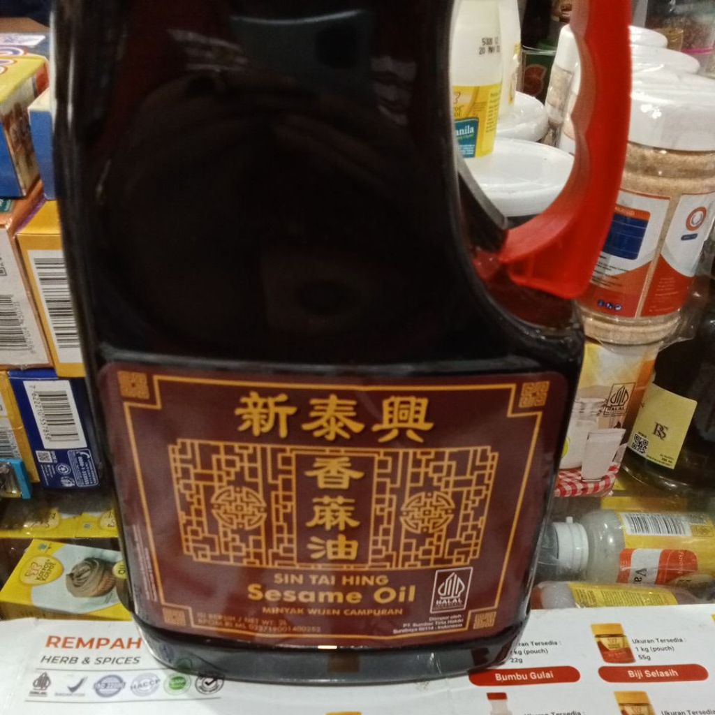 

Sin Tai Hing Sth sesame oil minyak wijen 2L