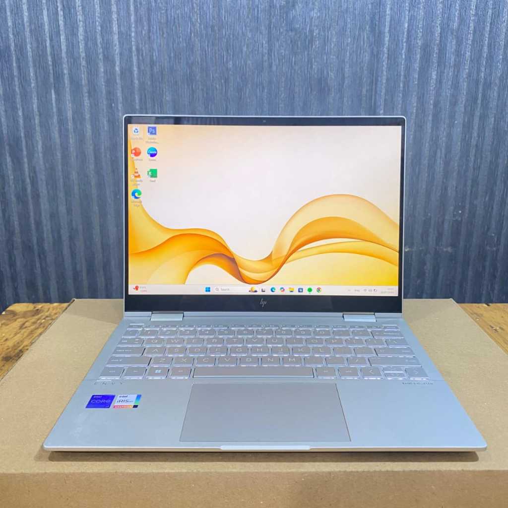 READY STOCK Laptop HP Envy 13 - bf0013dx, 2 Inc 1, Core i7 - 1250U, Ram 8/512Gb, Silver