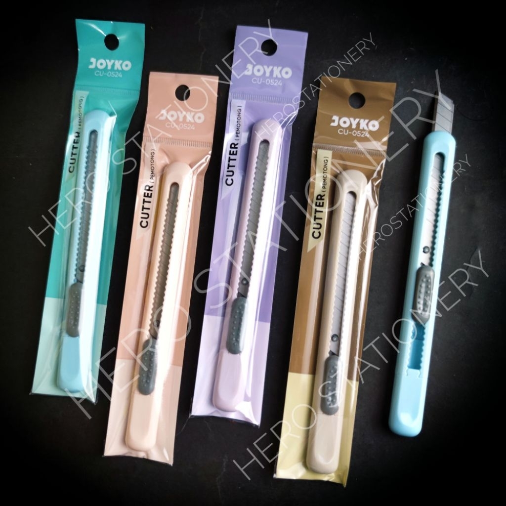 

Cutter pisau pemotong autolock pastel joyko CU-0524