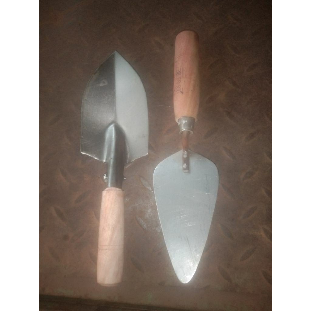 Sendok tanam /pupuk  plus cetok mini ukir