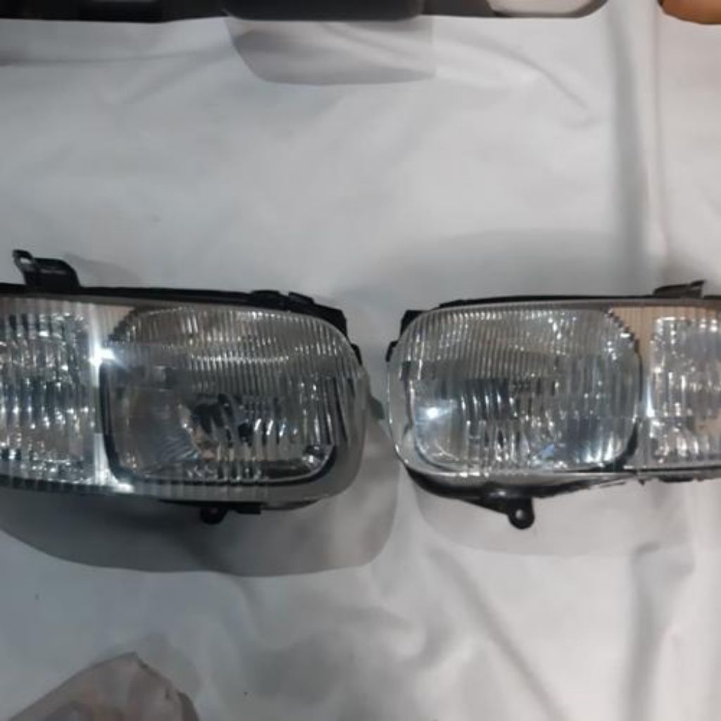 headlamp Ford Escape