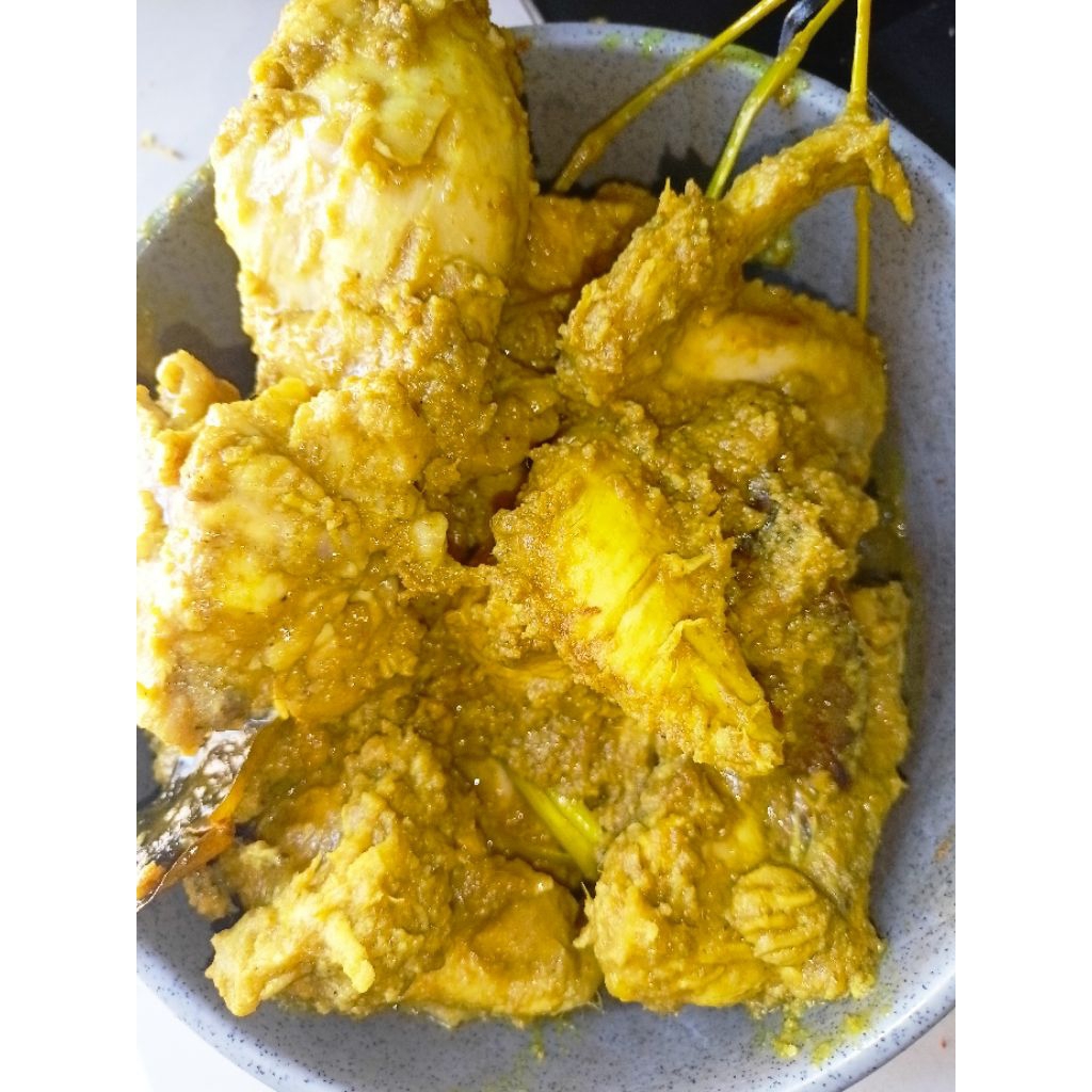 

ayam serundeng ungkep kemasan vacum isi 3 plus sambal