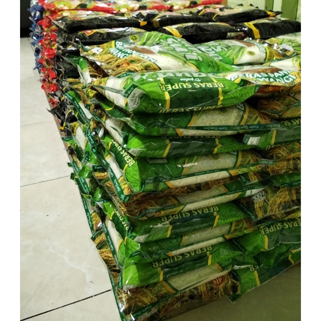 

Beras membramo premium kemasan 1 kg isi 500 gram